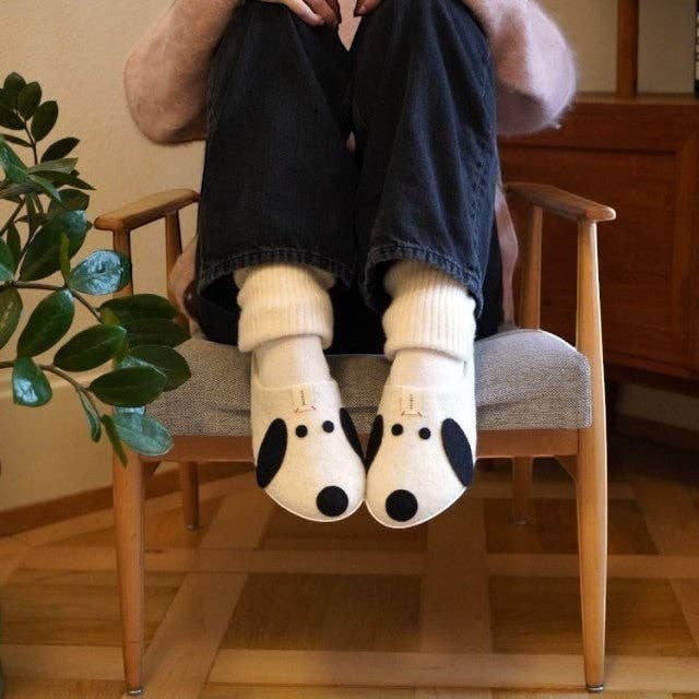 Kanga Slippers - Woof Edition