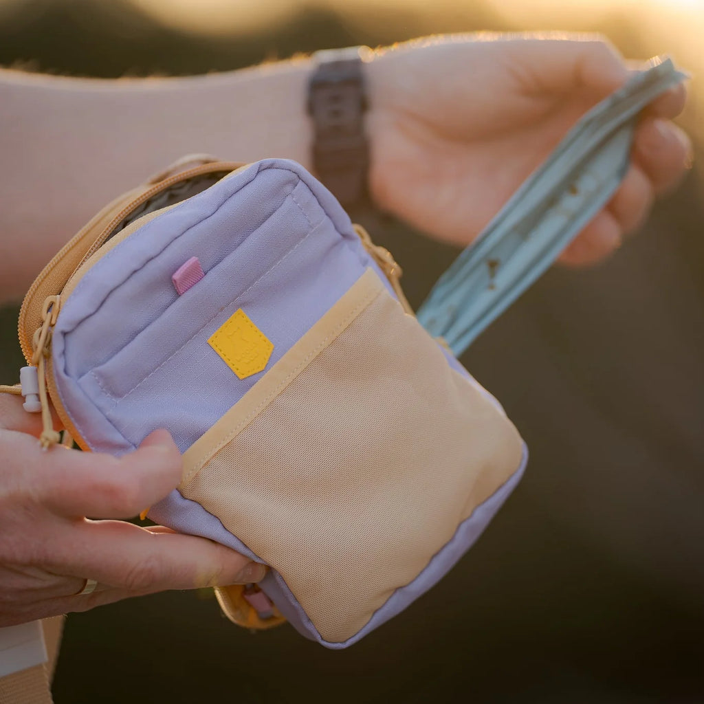 Hydration Shoulder Bag